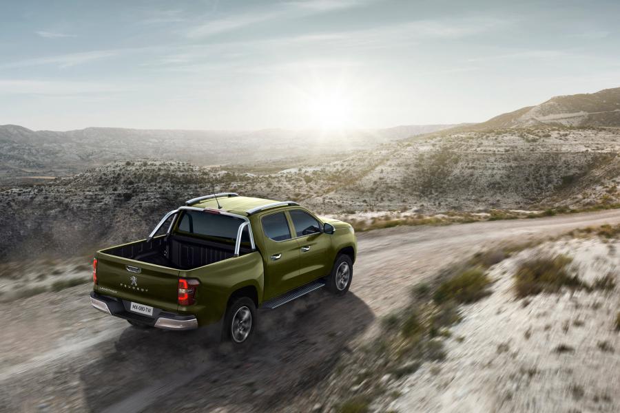  Peugeot Landtrek Multipurpose Double Cab 2020 года  (фото 8 из 23)